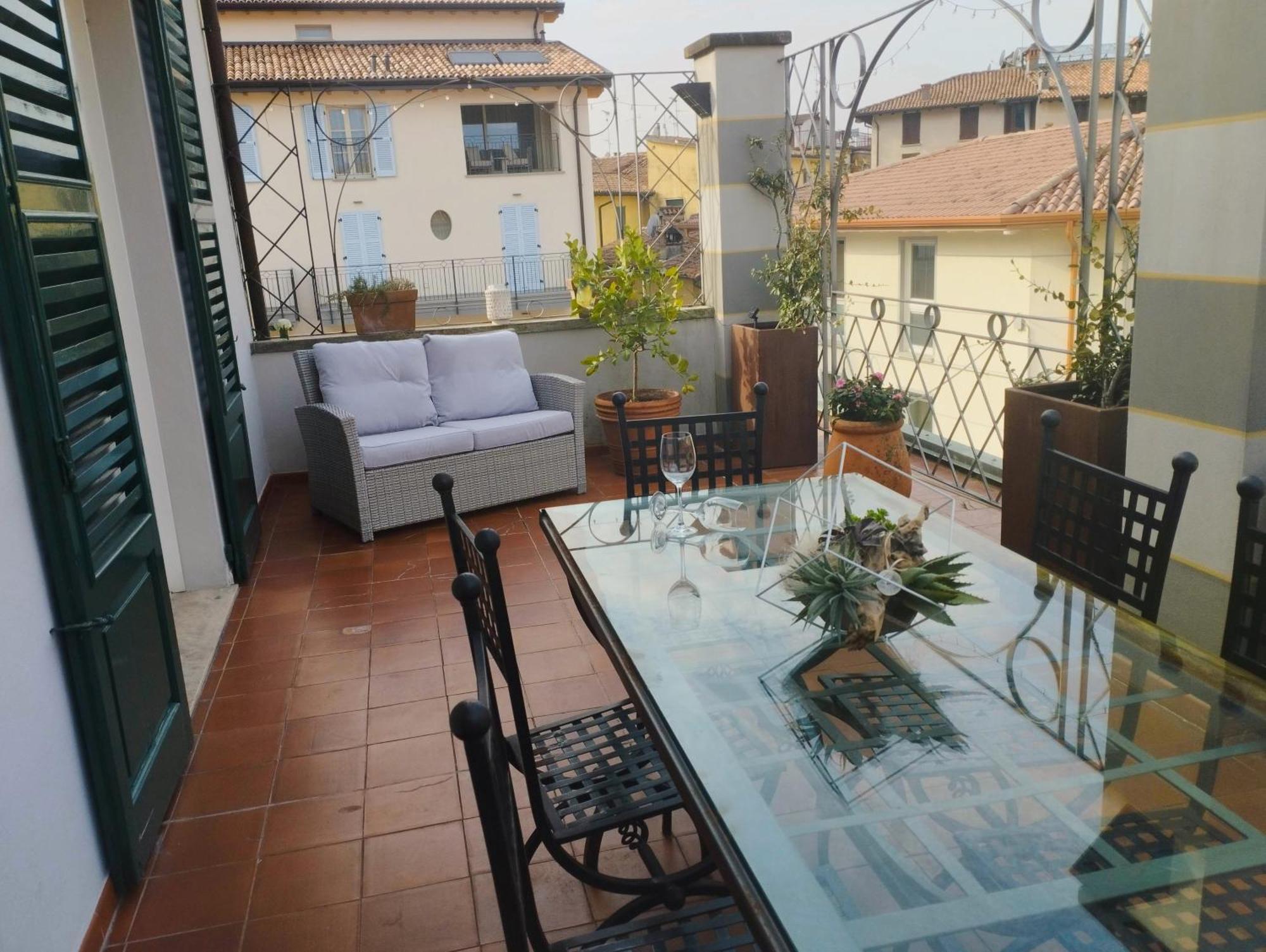 Dimora Storica Vicolo Del Volto Apartment Iseo Exterior photo