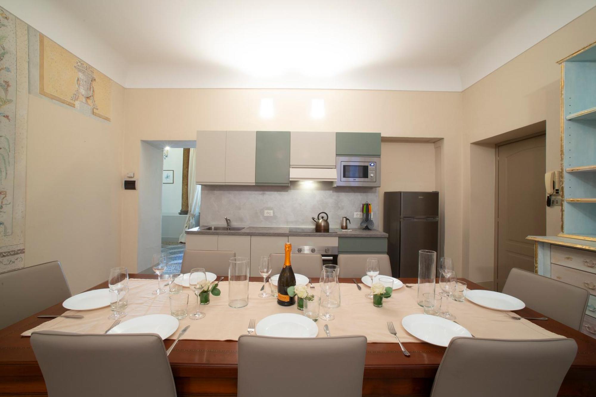 Dimora Storica Vicolo Del Volto Apartment Iseo Exterior photo